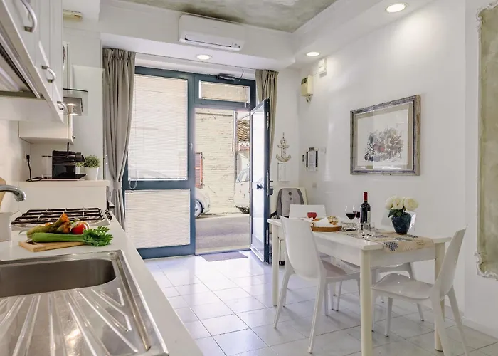 Italian Experience-la Rondine Porto Recanati
