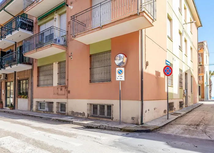 Italian Experience-la Rondine Apartment *