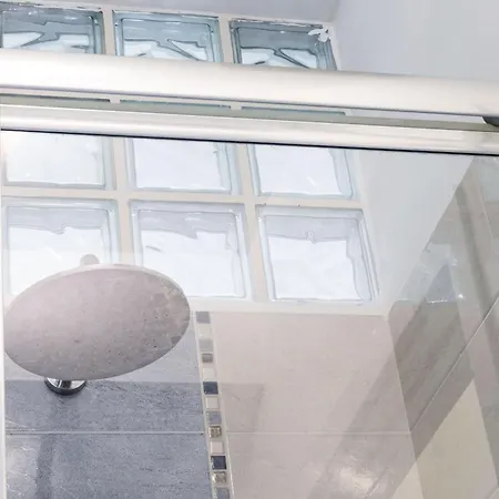 Italian Experience-la Rondine アパート