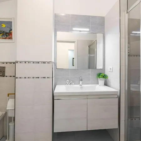 Italian Experience-la Rondine アパート ポルト・レカナーティ