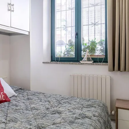 Italian Experience-la Rondine アパート ポルト・レカナーティ