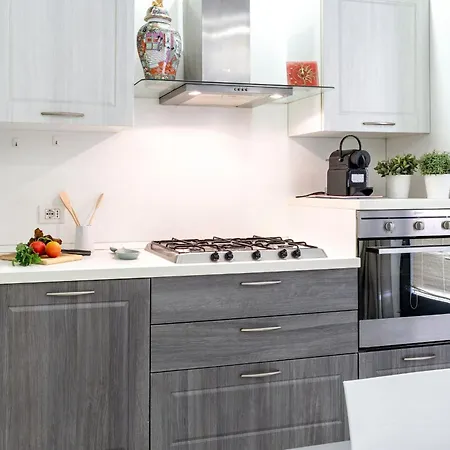 Italian Experience-la Rondine アパート ポルト・レカナーティ