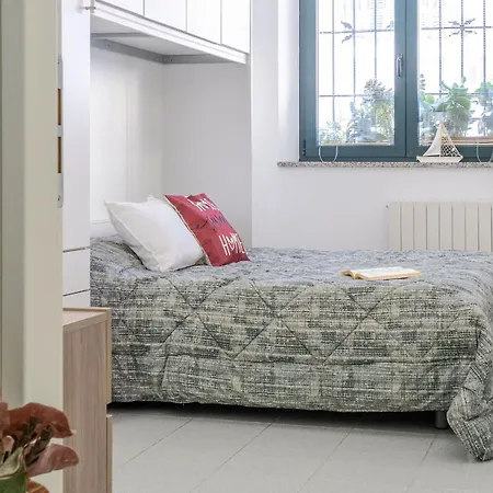 アパート Italian Experience-la Rondine ポルト・レカナーティ