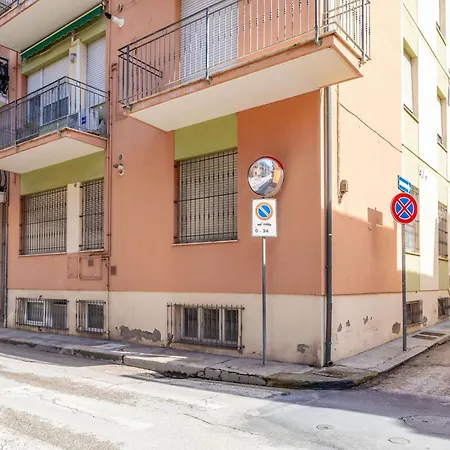 Italian Experience-la Rondine アパート *